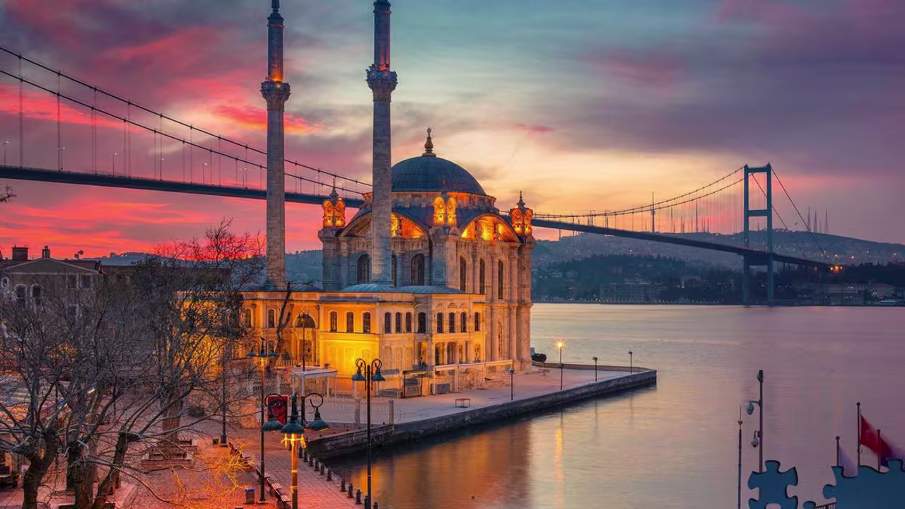 استانبول سفروایرانیان 1 (2) (2) (2)