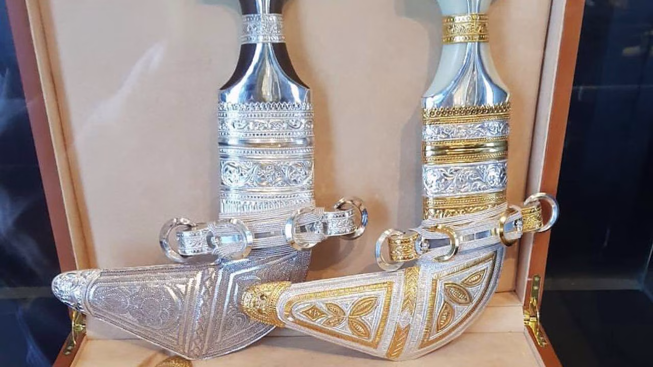 خنجر عمانی سفرو ایرا