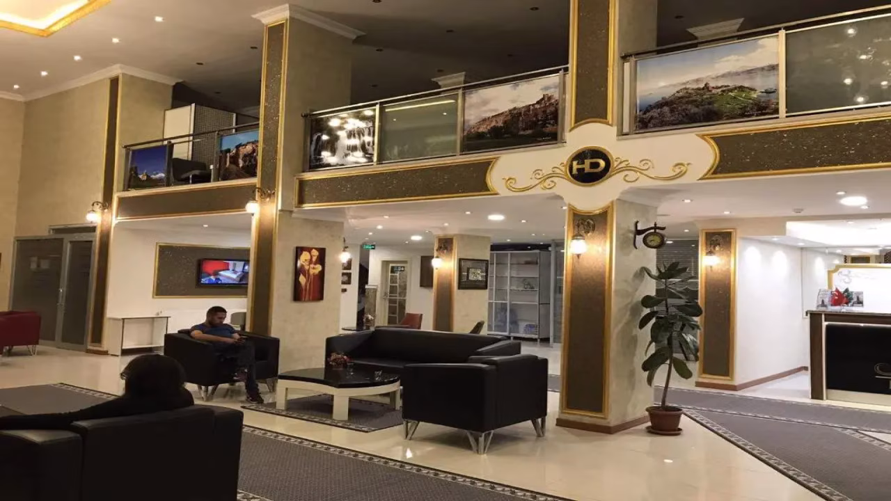هتل دوسکو وان سفرو ایرانیان (2) (2) (2)