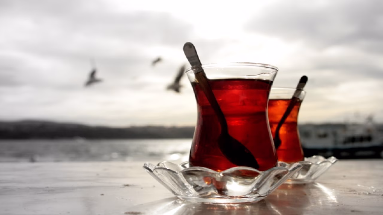 چای ترکی سفرو ایرانیان