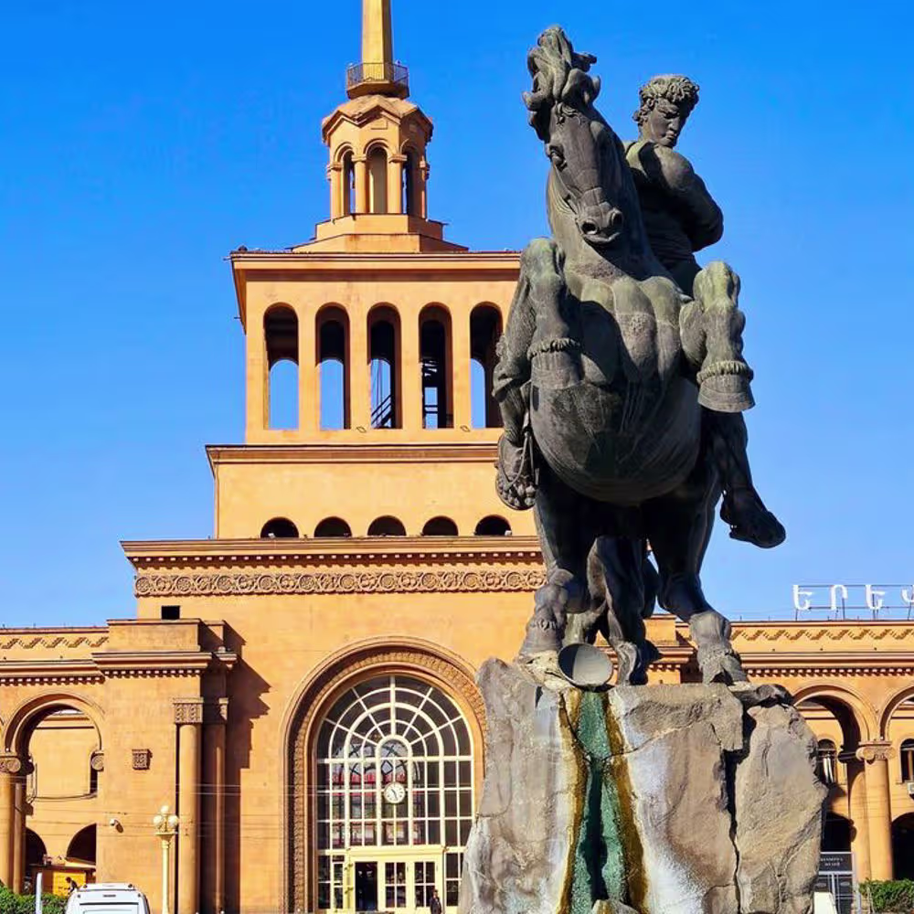 تور زمینی ارمنستان: از تهران ۵شب و ۶روز🚍 هتل سه ستاره ⭐⭐⭐ (هر روز)#6286