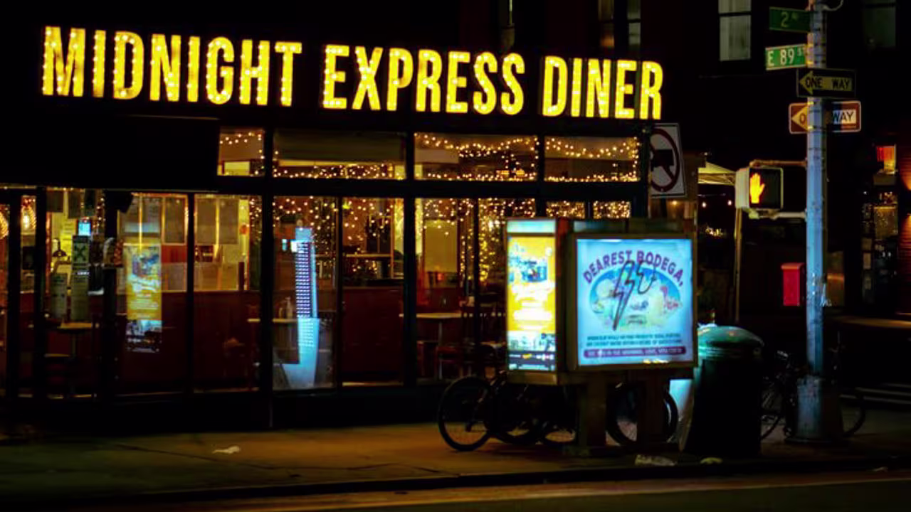 زستوران مید نایت اکسپرس سفرو ایرانیان (2) (2) (2)#3727