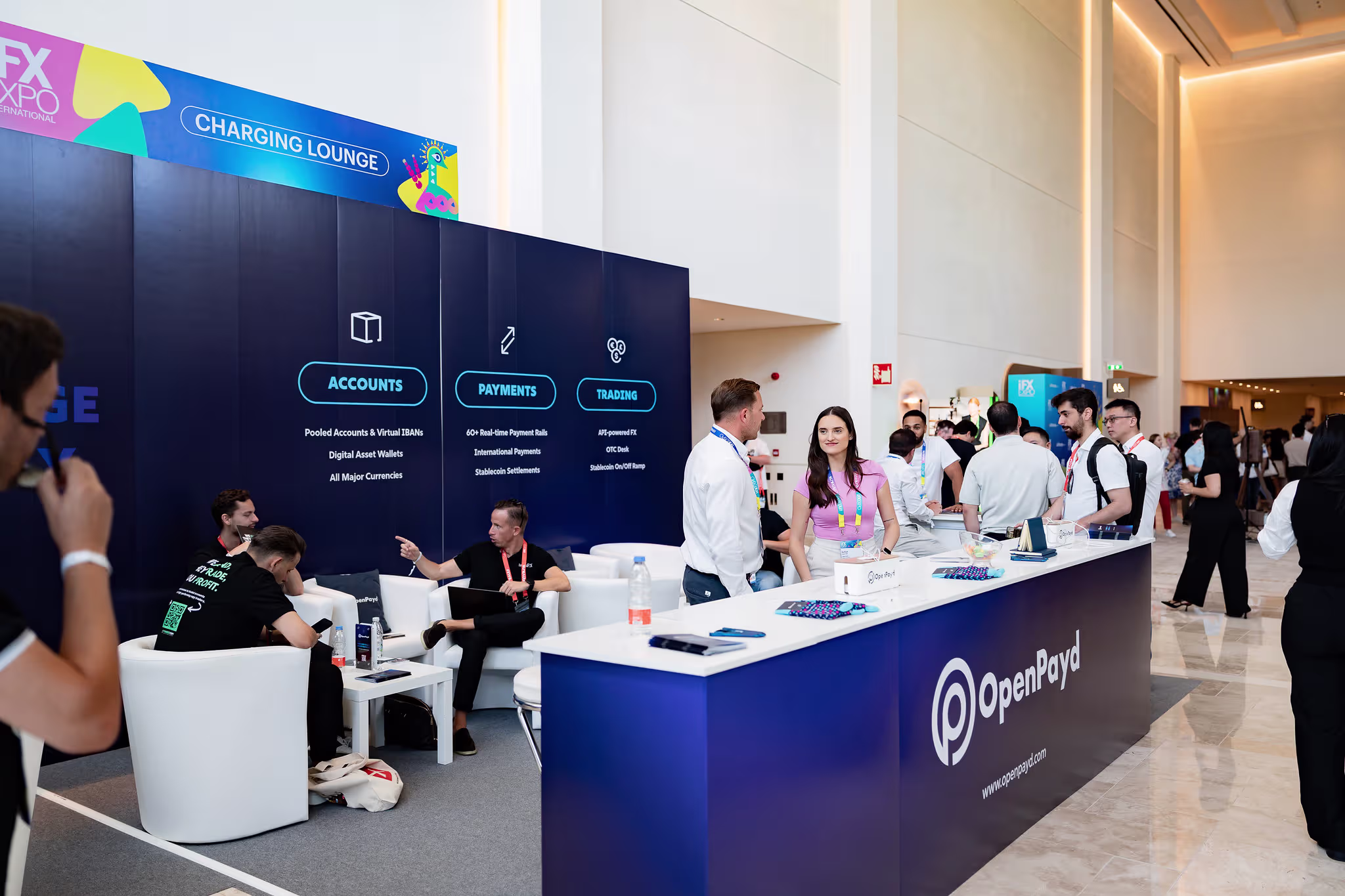 نمایشگاه بین المللی صنعت مالی و فارکس دبی سفرو ایرانیان 4#4722