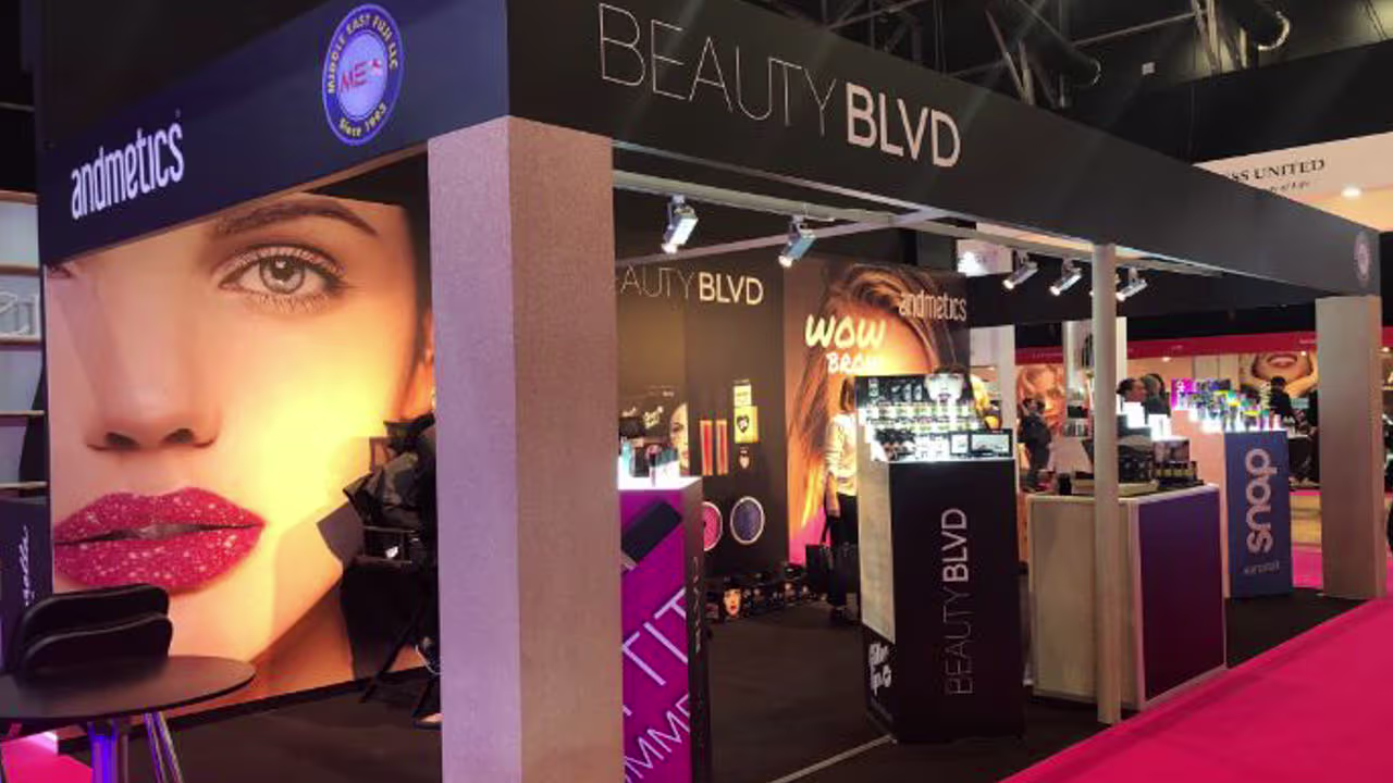 نمایشگاه مراقبت زیبا. Imresizer 1#7498