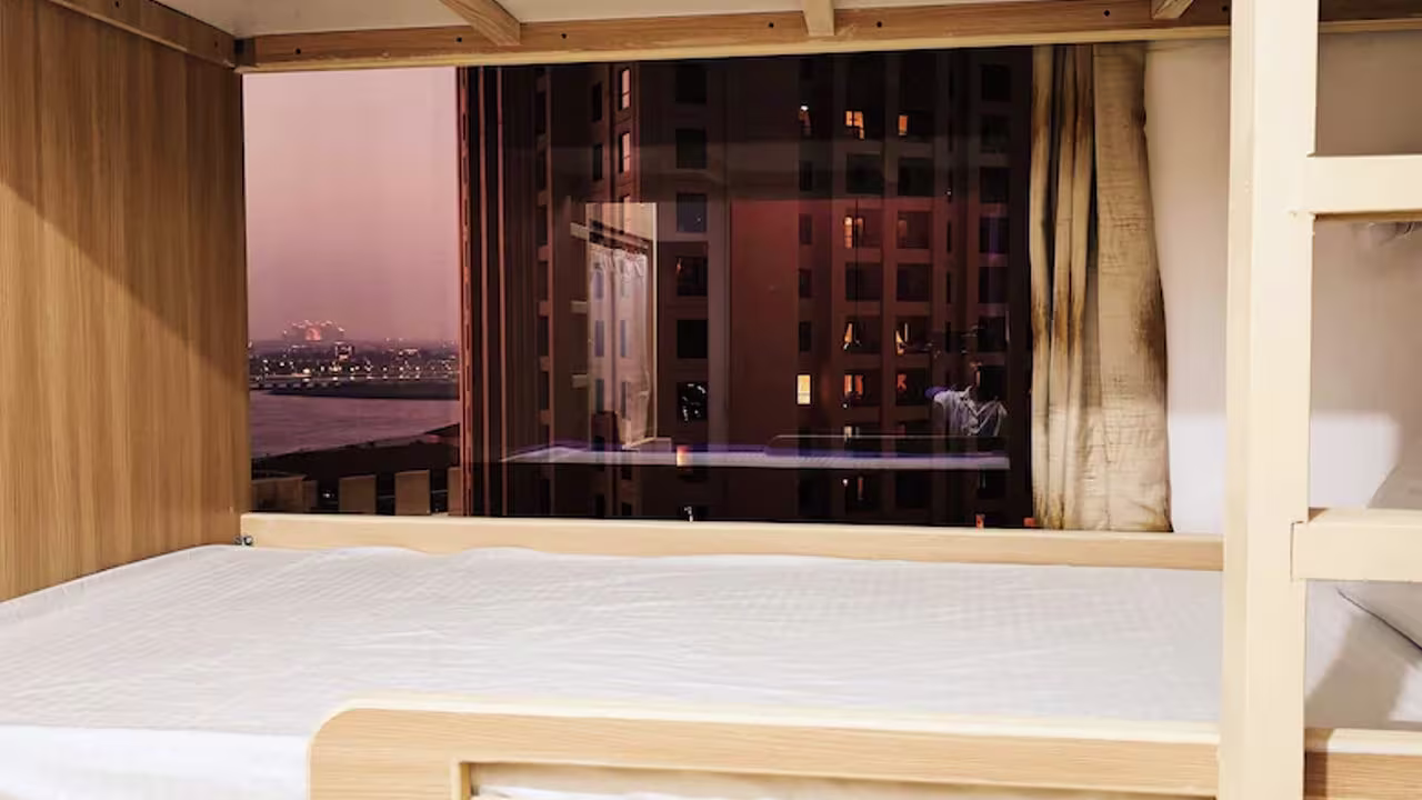 هاستل بُک آل هاب دبی. Imresizer (2) (2)#7831