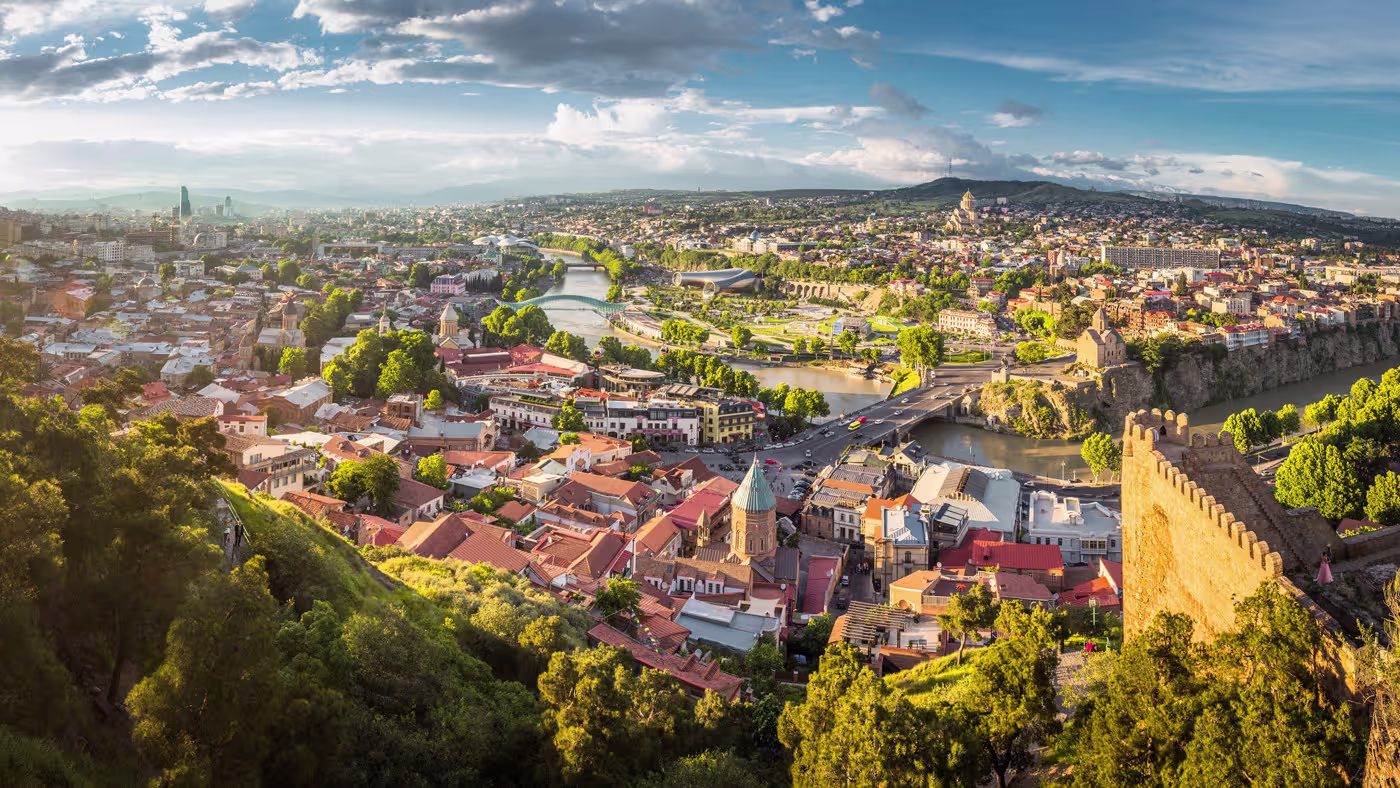 تفلیس در فصل های مختلف 4 (2)#9617