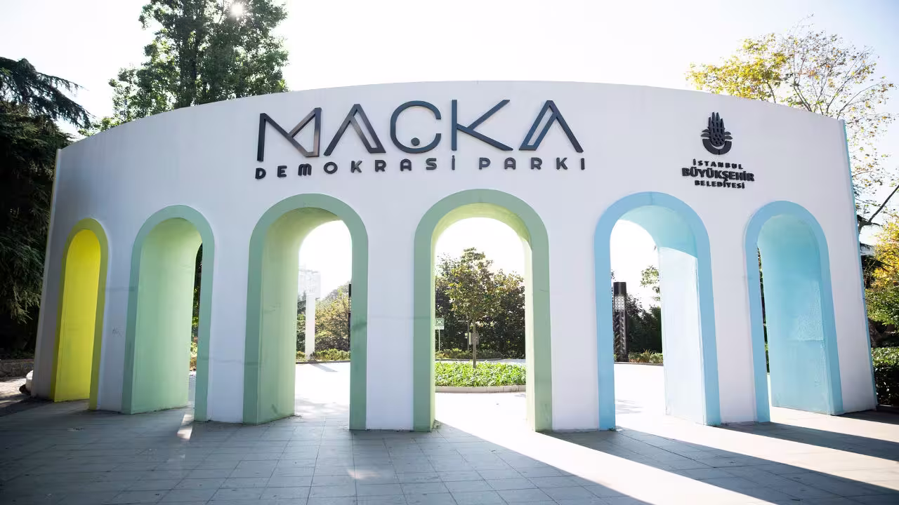 پارک ماچکا Imresizer 1 (2)#8156