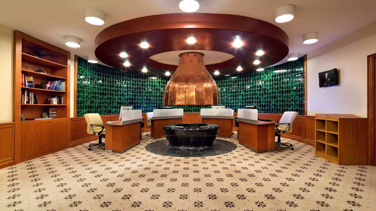 اتاق جلسات هتل هیلتون بسفر#9491