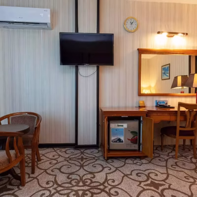 پارمیس_imresizer#7040